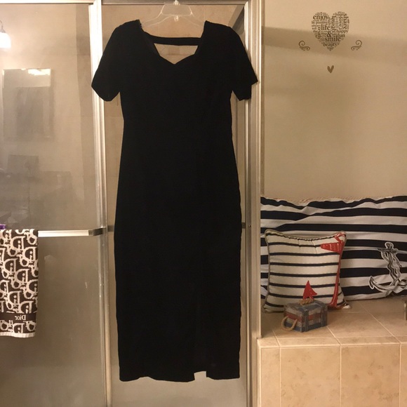 Long velour cocktail dress - Picture 2 of 3